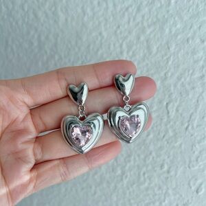 Y2K silver heart earring